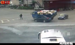 车祸视频合集,惊心动魄！车祸视频合集揭示事故瞬间
